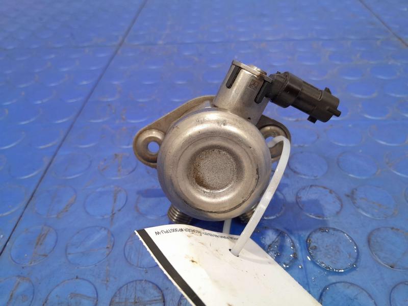 2018-2019 Jaguar XE XF 2.0L Gas High Pressure Direct Injection Fuel Pump OEM JDE38662