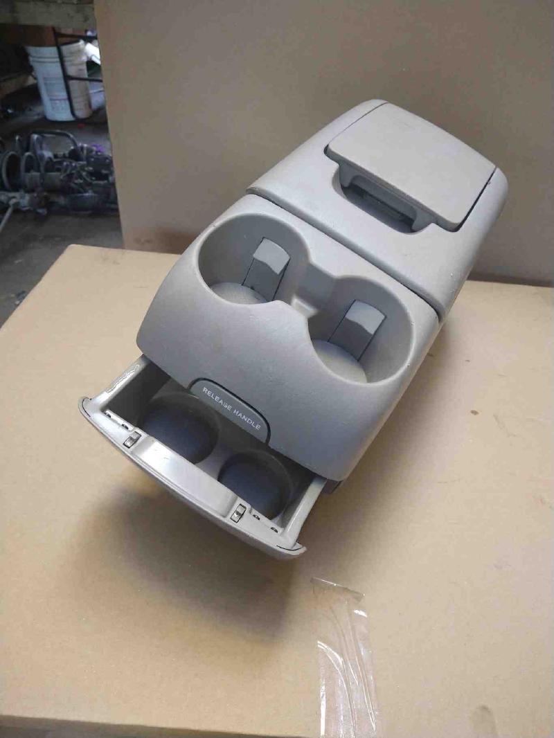 2004 - 2010 Toyota Sienna Center Console Assembly XLE ONLY Tan OEM 58810AE020B0