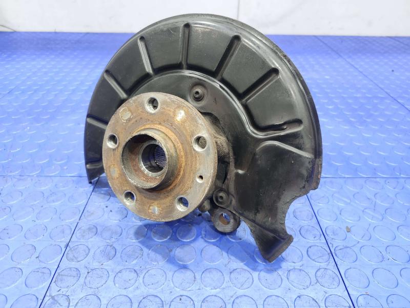 2020 Volkswagen Passat Spindle Knuckle Front