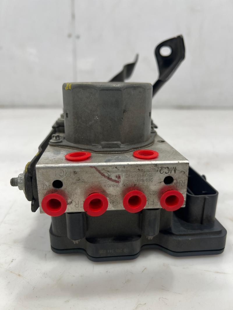 2015 Nissan Altima 2.5L ABS Anti Lock Brake Pump Modulator Assembly OEM 476609HM0A
