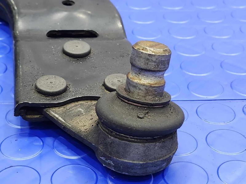 2013 Ford Escape Lower Control Arm Front