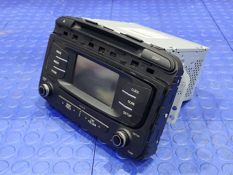 2017 Kia Sorento Audio & Visual Equip.(Radio)