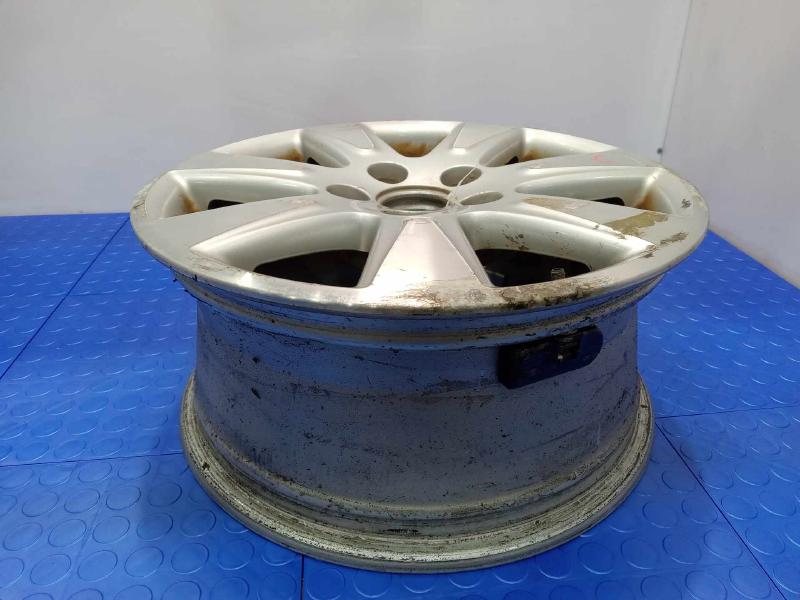 2006 Volkswagen Passat Wheel