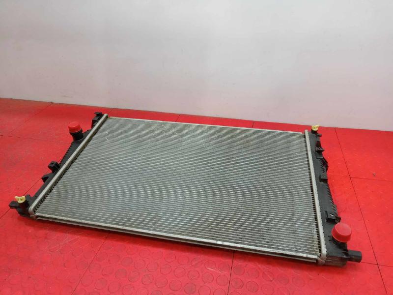 2016 Chrysler 200 Radiator