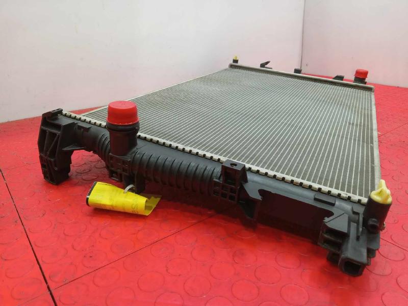 2016 Chrysler 200 Radiator