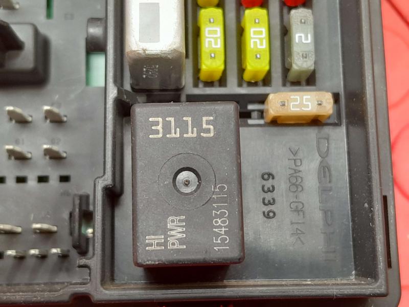 2006 Chevrolet Impala Cabin Fuse Box