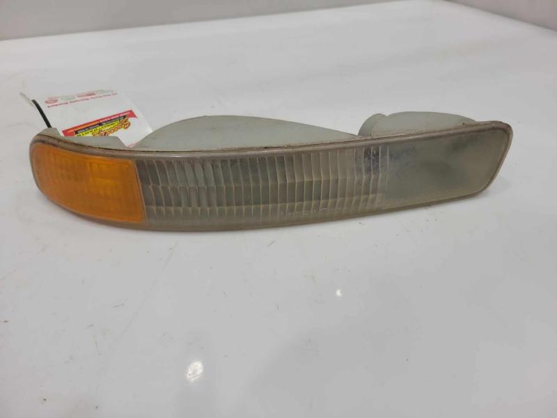 2001 GMC Sierra 1500 Fog/Mark/Park/Turn Light/Lamp
