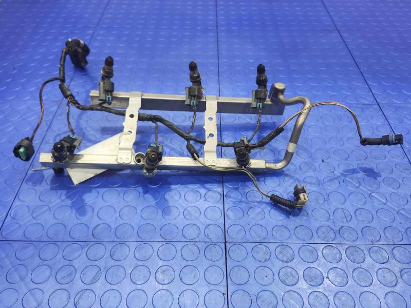 2006 Chevy Uplander Buick Terraza 3.5L Fuel Rail Delivery Pipe Injectors 6 Pcs OEM 12586558 12586557
