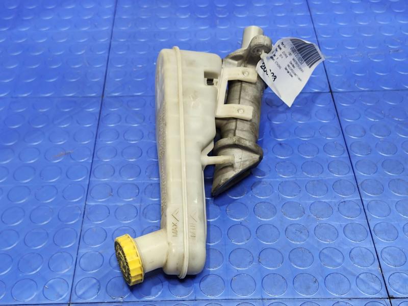 2014 Dodge Journey Master Cylinder