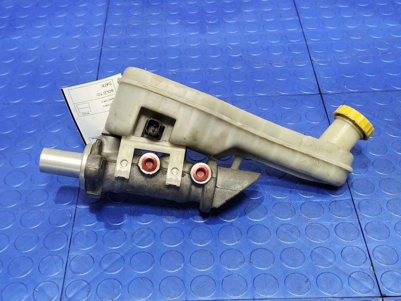 2014 Dodge Journey Master Cylinder