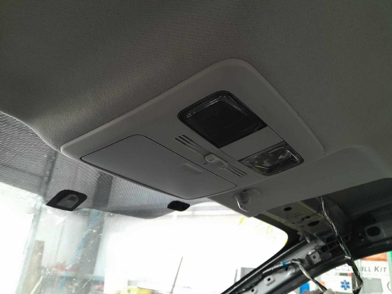 2010-2015 Subaru Forester Roof Overhead Console Assembly Gray w/o Sunroof OEM 92151SG021LO