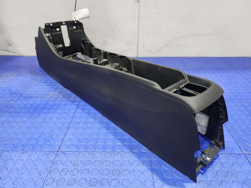 2017 BMW X1 Front Console