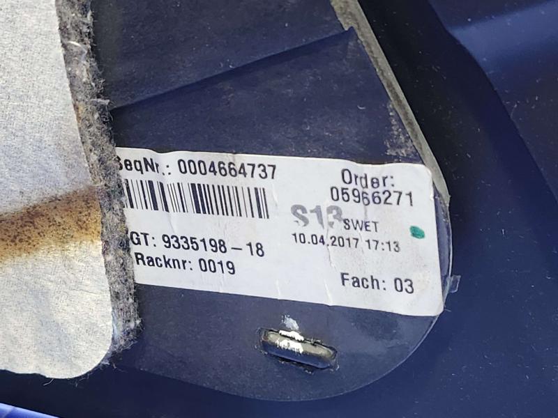2017 BMW X1 Front Console