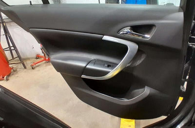 2015 Buick Regal Rear Door Trim Panel