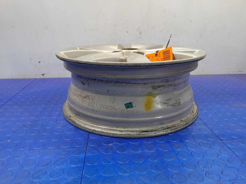 2014 Nissan Versa Wheel