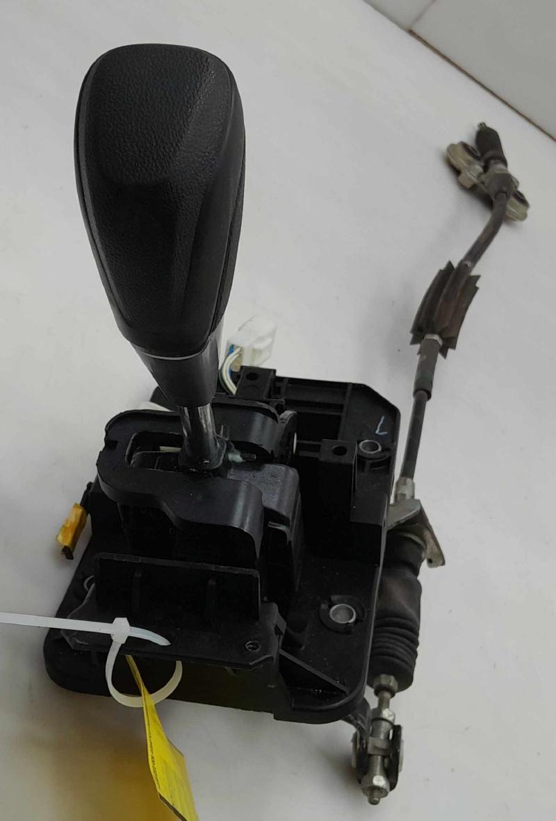 2018 Subaru Impreza Floor Shifter