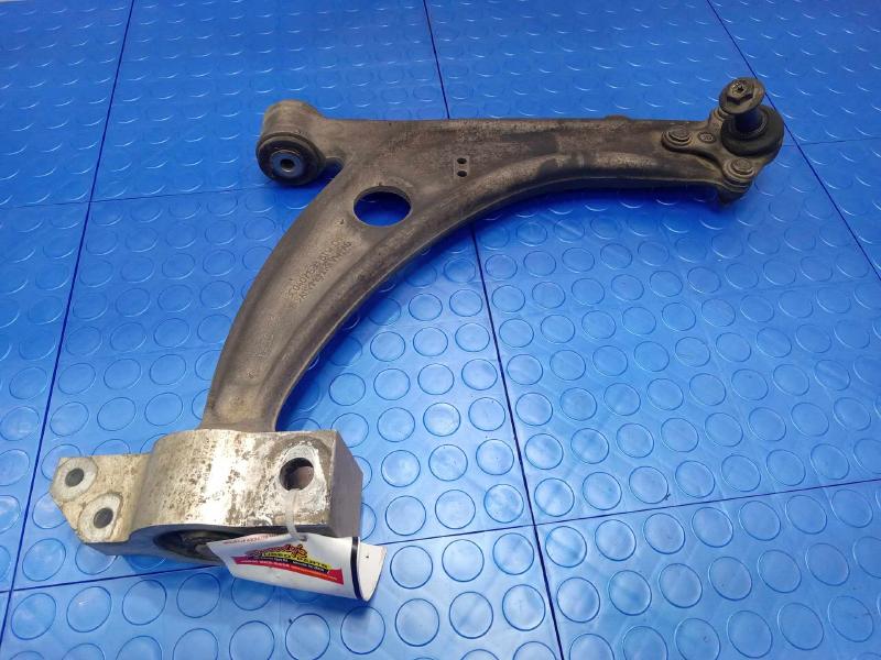 2006 Volkswagen Passat Lower Control Arm Front