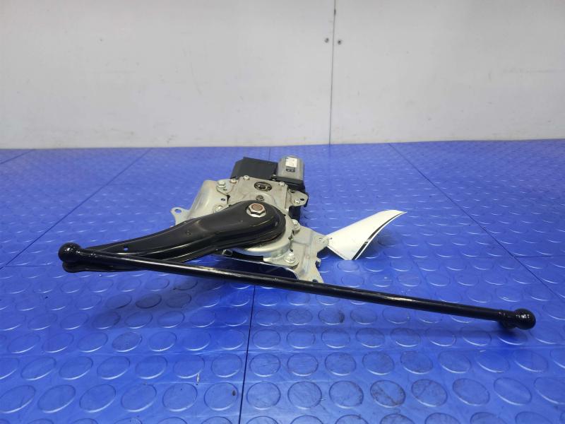 2011-2012 Infiniti QX56 Drive Assembly Power Back Door Genuine OEM 90560-1LA0A
