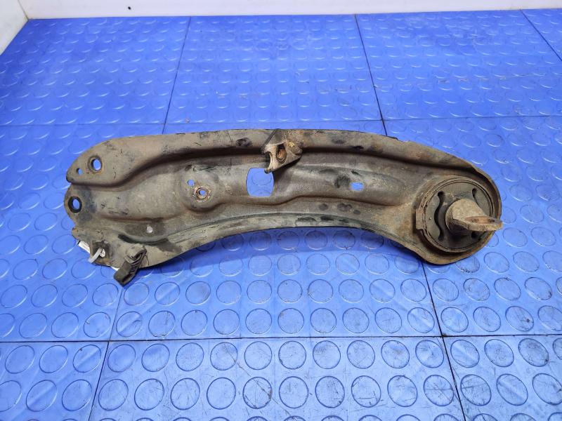 2009-2020 Dodge Journey OEM Rear Trailing Arm Right Passenger Side 68275401AC,RH