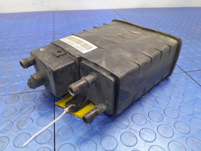 2013-2016 Ford Fusion Fuel Vapor Charcoal Canister Assembly OEM DG93-9E857-B