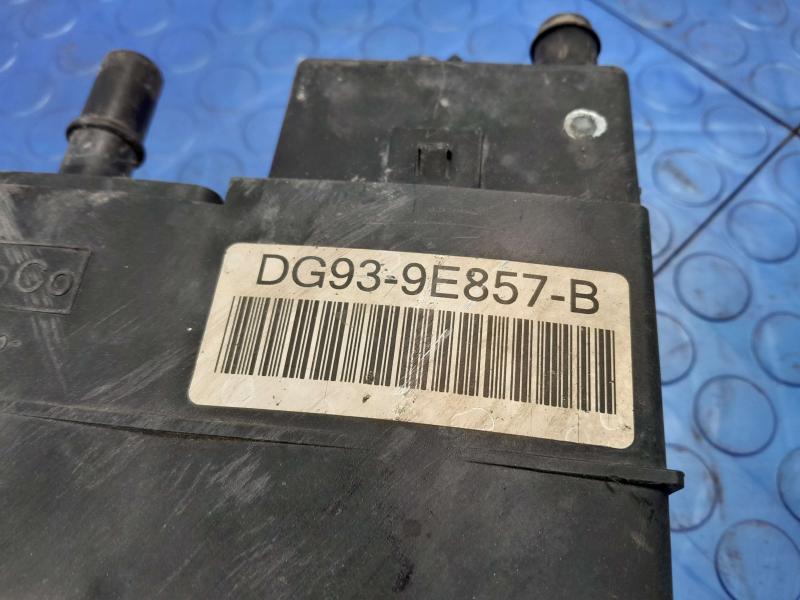 2013-2016 Ford Fusion Fuel Vapor Charcoal Canister Assembly OEM DG93-9E857-B