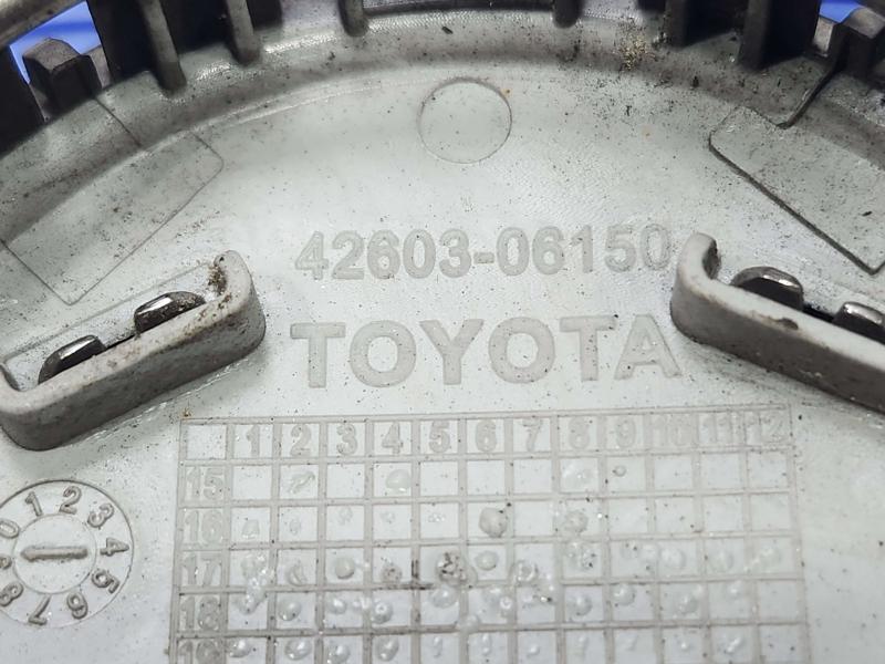 2019 Toyota Camry Center Cap
