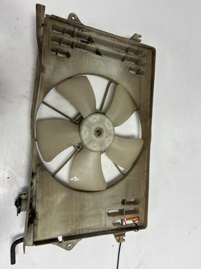 2003 Toyota Corolla Engine Cooling Fan Assembly OEM 163610D090 163630D040 167110D072
