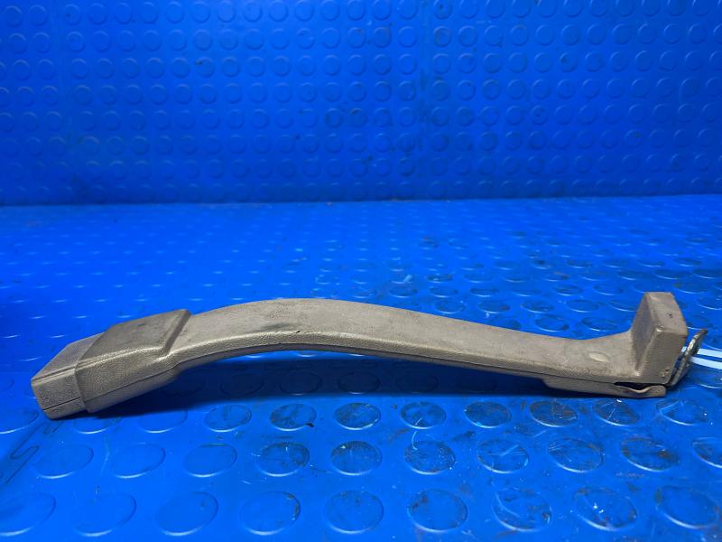 1995 Chevrolet Suburban Front Seat Belt