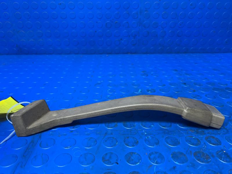1995 Chevrolet Suburban Front Seat Belt