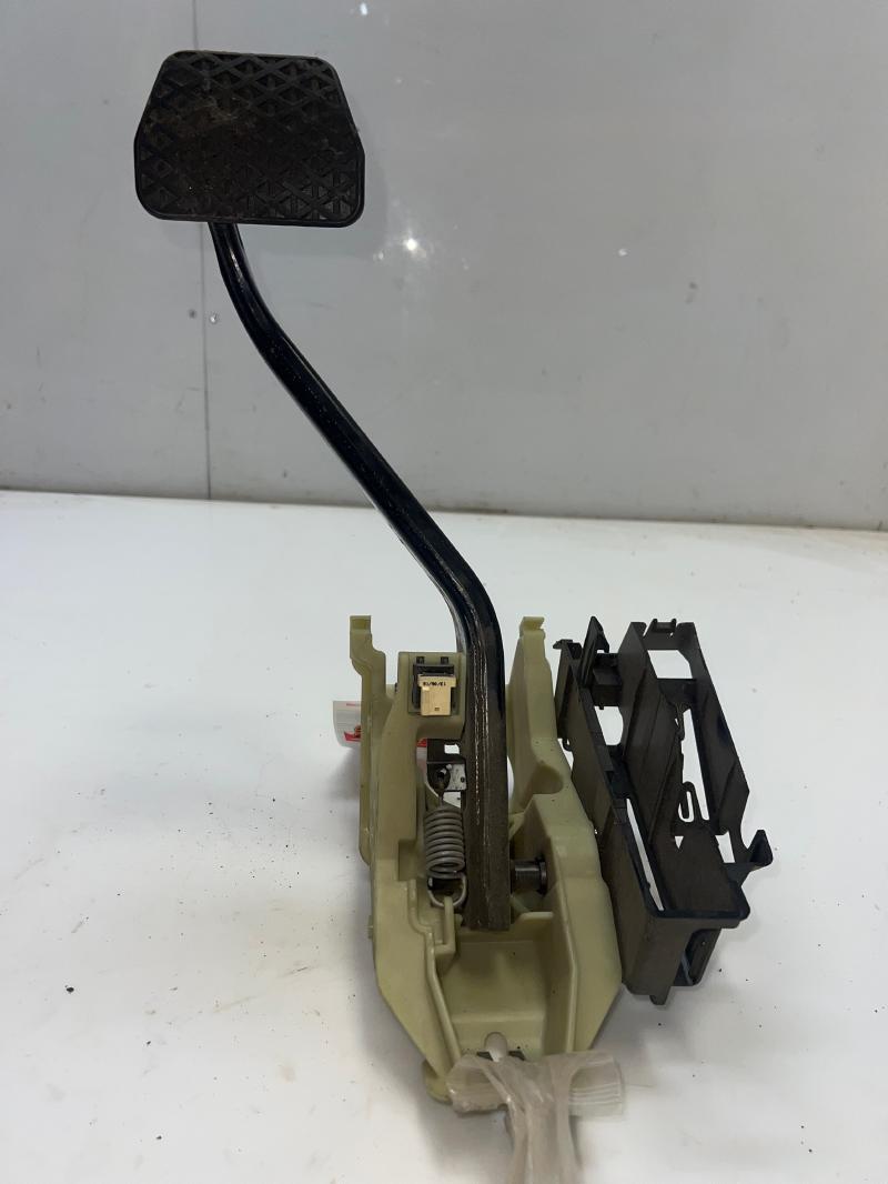2015 BMW X5 Brake Pedal