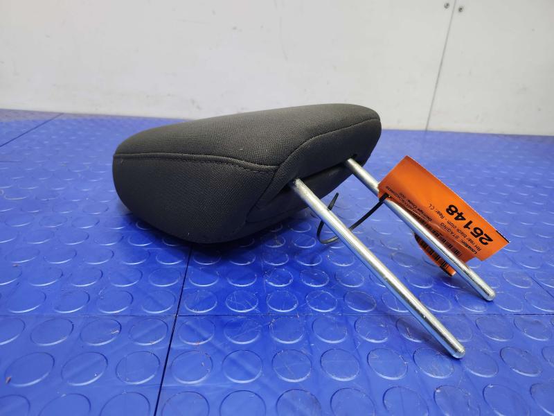 2012 Jeep Liberty Headrest