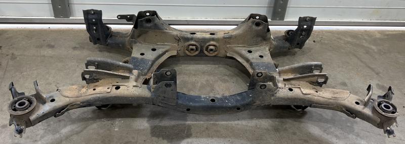 2014 Subaru Crosstrek Crossmember/Cradle/Undercarria
