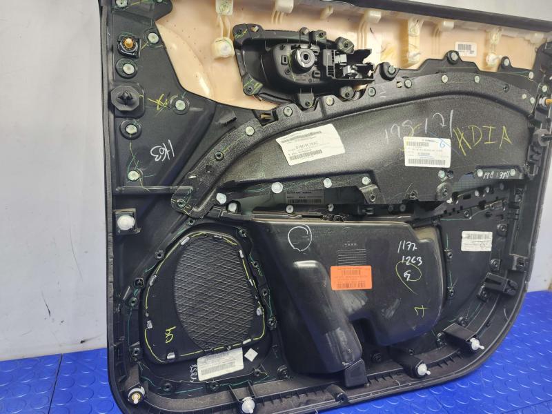 2018 Jeep Compass Front Door Trim Panel