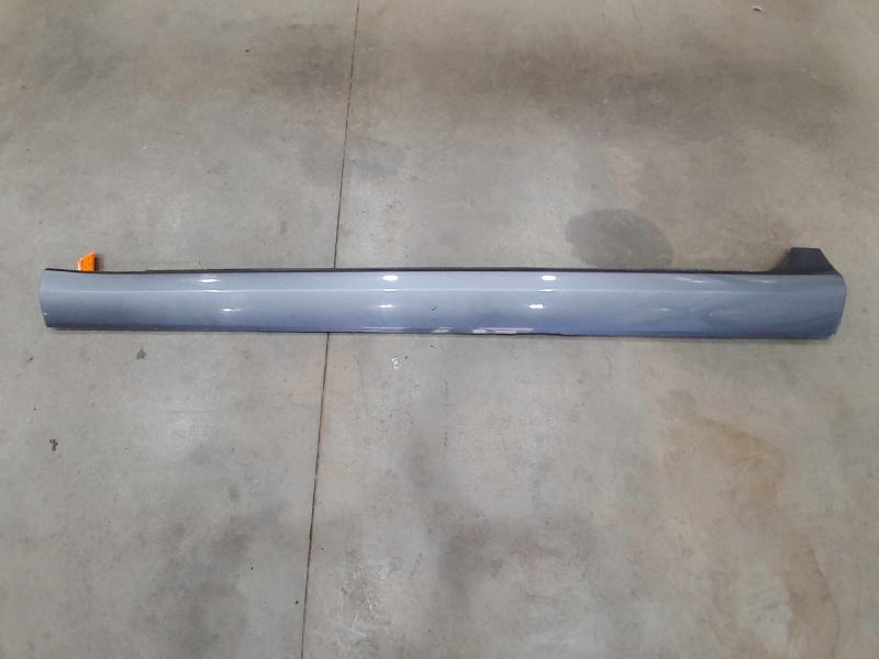2018 Volvo S90 Rocker Molding Side Skirt Left Driver Side OEM 39844591,LH