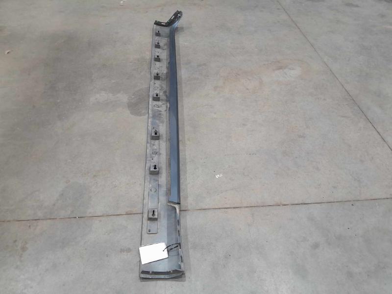 2018 Volvo S90 Rocker Molding Side Skirt Left Driver Side OEM 39844591,LH