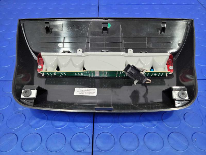 2014 Chevrolet Cruze 3Rd Brake Light Avoidance Lamp