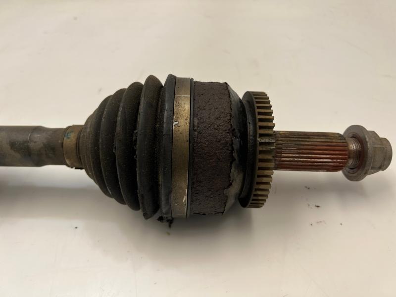 2016 Kia Sedona Axle Shaft