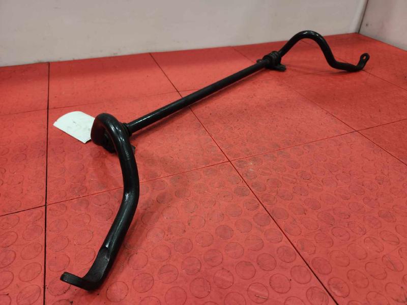 2018-2024 Nissan Kicks Front Stabilizer Bar Swaybar Genuine OEM 546115RL0B