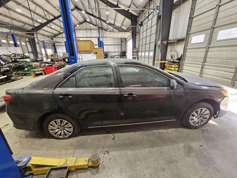 2013 Toyota Camry 3Rd Brake Light Avoidance Lamp