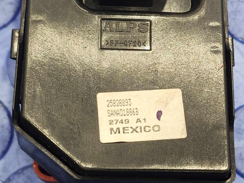 2010 Chevrolet Impala Door Switch Front