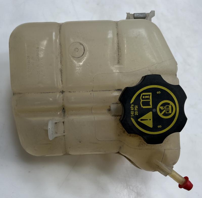 2014 Buick LaCrosse Coolant Recovery Bottle