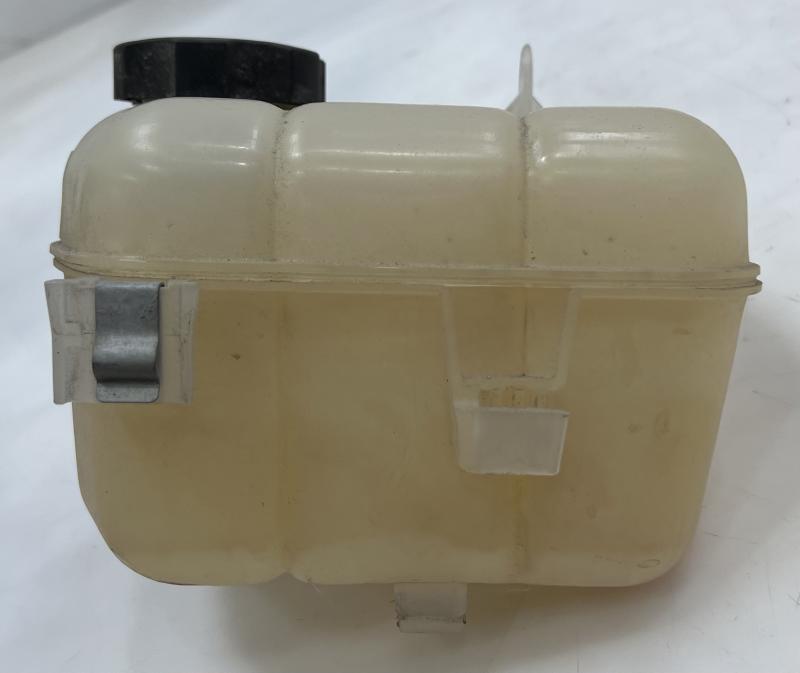 2014 Buick LaCrosse Coolant Recovery Bottle