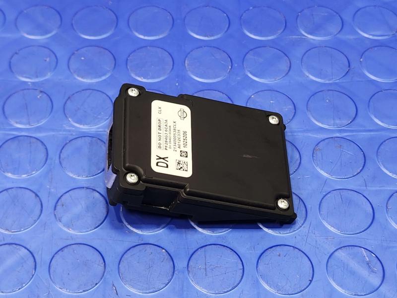 2022 Nissan Altima Camera/Projector
