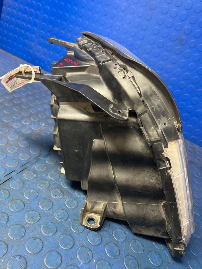 2011 GMC Terrain Headlamp Assembly