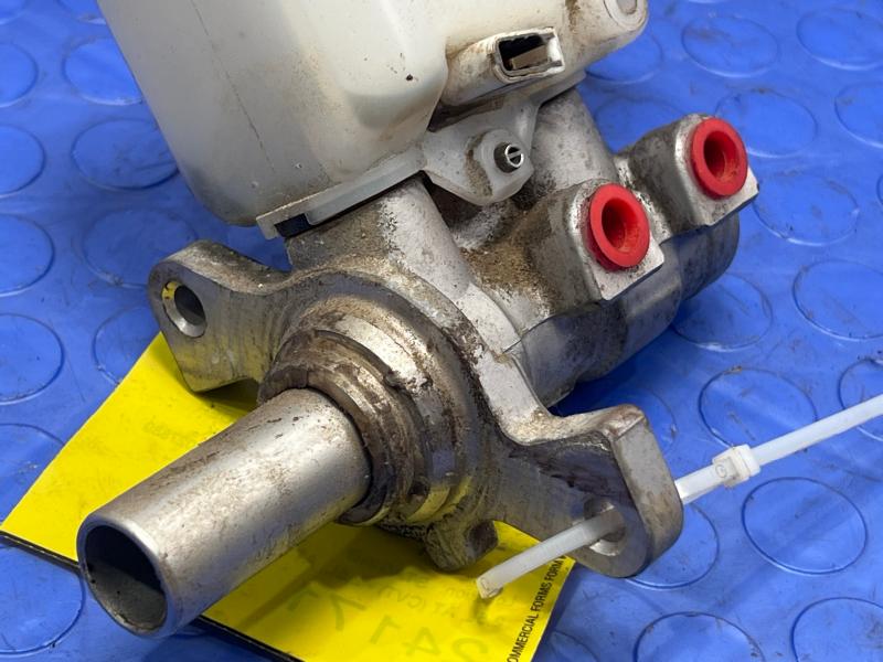 2015-2017 Subaru Outback Legacy 2.5L CVT Brake Master Cylinder Assembly OEM 26449FJ010