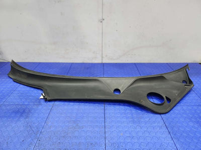 2015 Porsche Panamera Cowl