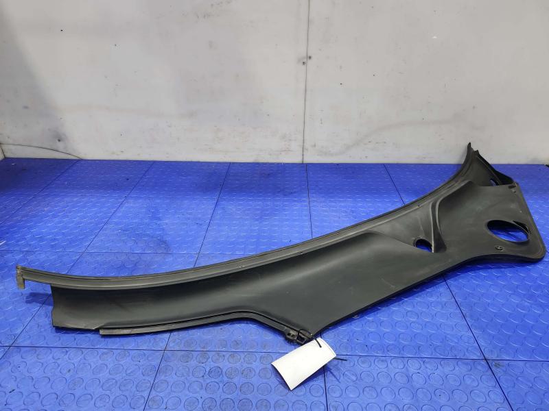 2015 Porsche Panamera Cowl