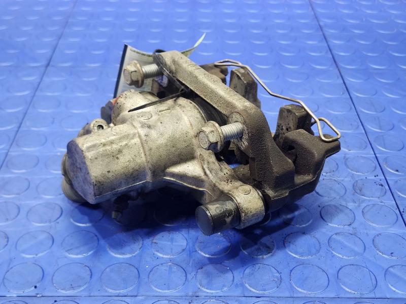 2016 Ford Focus Caliper