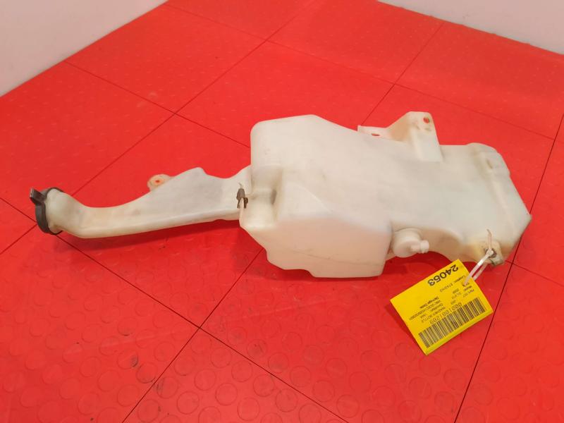 2008 Chevrolet Silverado 1500 Washer Bottle