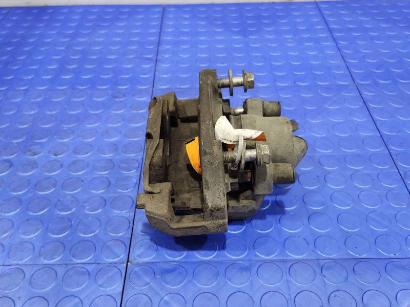 2008 BMW 128i Caliper